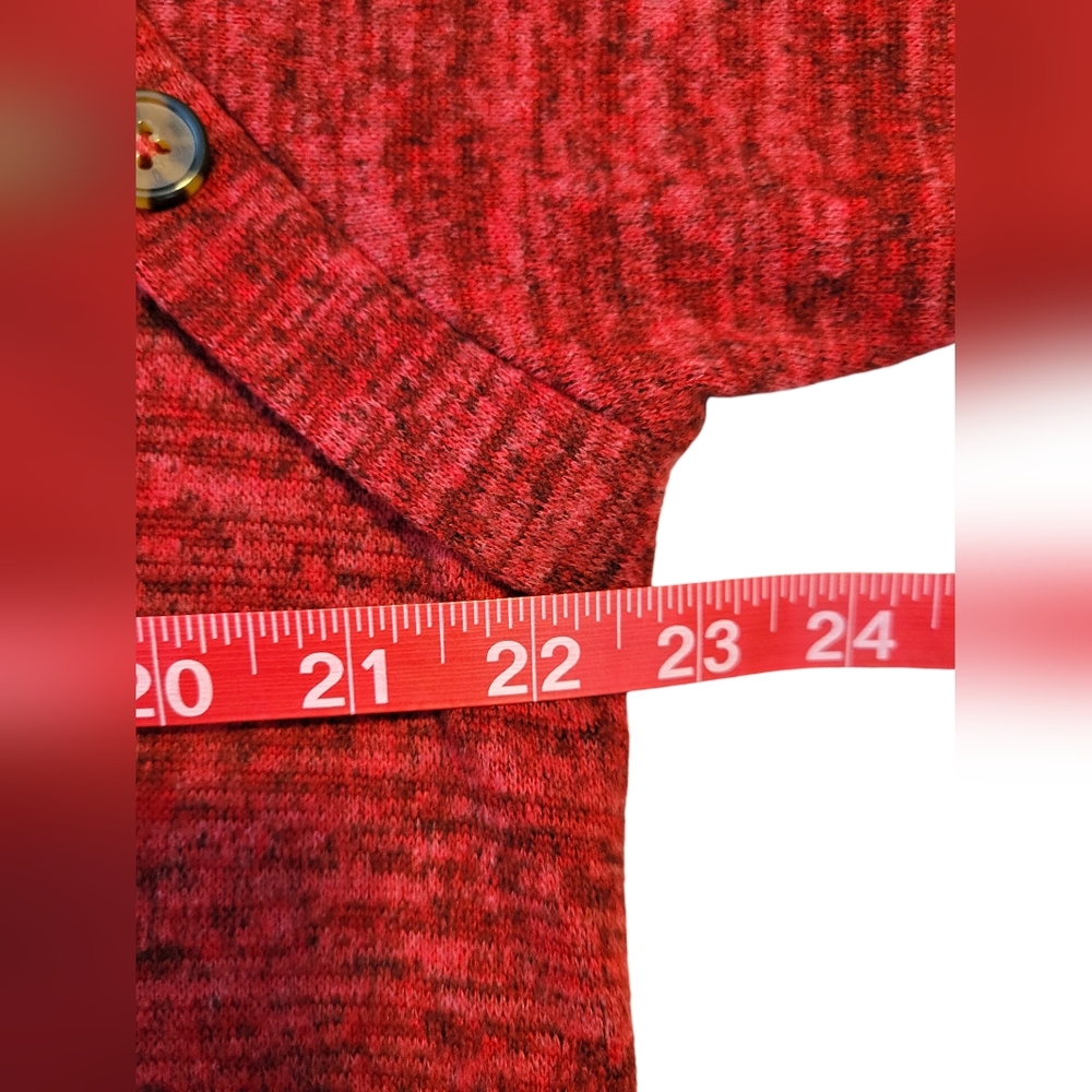 Women's Red Button-Accent Knit Top XL lightweight sweater - Picture 6 of 6